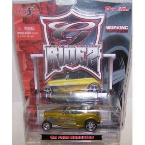   Diecast G Ridez Series 1932 Ford Roadster in Color Gold: Toys & Games