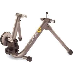  CycleOps Mag Plus Trainer   2011