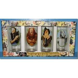 Wizard of Oz * 4   10 Oz Glasses * 6 Figures  Kitchen 