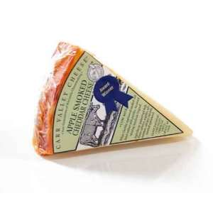 Applewood Smoked Cheddar by Wisconsin Cheese Mart