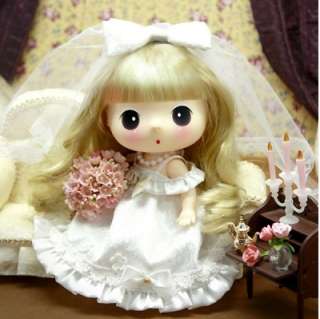 Collectible lovely Korean doll
