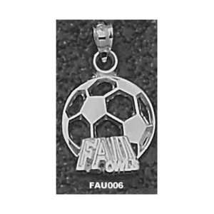 Florida Atlantic University FAU Soccer Pendant (Silver):  