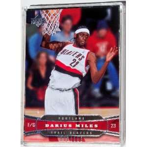  Darius Miles 25 Card Set with 2 Piece Acrylic Case: Sports 