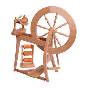  Ashford Traditional Double Drive Spinning Wheel Lacquered 