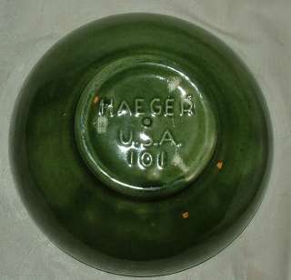 OFFERING a HAEGER U.S.A. 101 OLIVE GREEN SPECKLED GLAZE BOWL