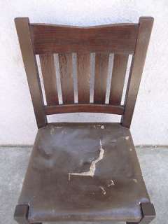 antique gustav stickley V back oak mission side chair  