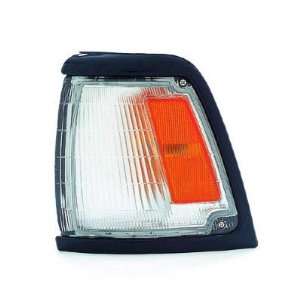 1992 95 TOYOTA TOYOTA PICKUP MARKER LIGHT, 2WD, STANDARD, WITH BLACK 