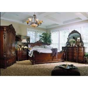   Edwardian 6/0 Sleigh King Bed Pulaski Furniture Master Bedroom Beds