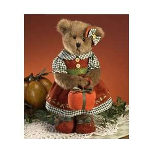  Grace Fallsworth November 2010 Bear of the Month