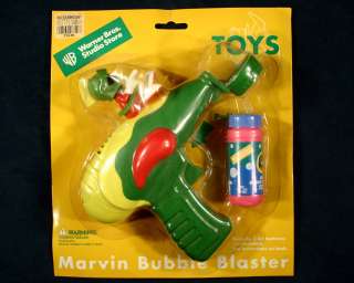 MARVIN the MARTIAN Auto Bubble Blaster Toy RAY Gun MOC  