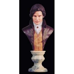   Buffy the Vampire Slayer Victorian Angel Minibust Toys & Games
