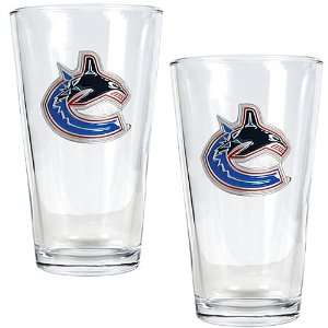  Vancouver Canucks 2 Piece Pint Glass Set: Sports 