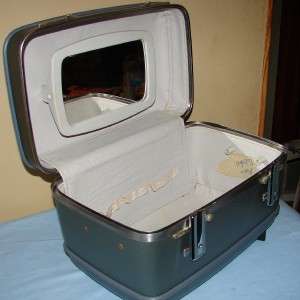 Vintage American Tourister Suit Case Cosmetic With Tag  