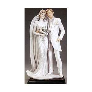  Giuseppe Armani Figurine A World of Love 1749 F