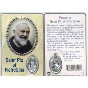  Saint Pio of Pietrelcina   Prayer Card (w/medal 