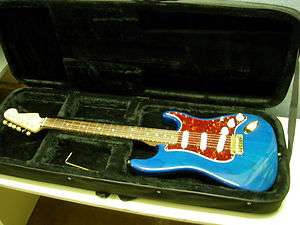 2006 Fender Stratocaster Mexico Deluxe Players with Gator Hard Case 