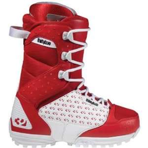  32 Lashed (Red/White 8) Boots: Sports & Outdoors