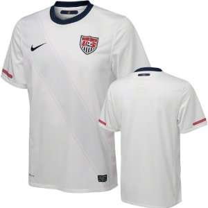  United States Soccer White Nike Replica Jersey: Sports 
