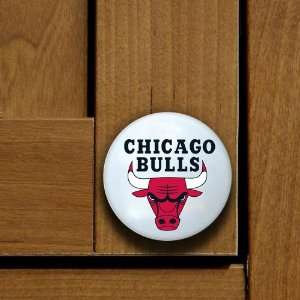  Chicago Bulls Team Logo Cabinet Knob: Sports & Outdoors