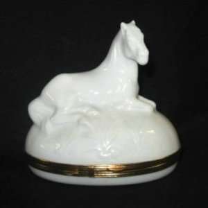  Chamart Limoges Porcelain Hinged White Box   Horse: Home 