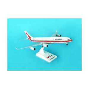  Skymarks Tap A340 300 1200 W/GEAR Toys & Games