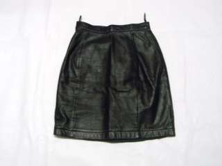 Womans Wilsons Leather Black Leather Skirt Size 6  