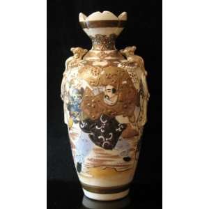   10 Satsuma Hand Painted Vase with Moriage Accents: Everything Else