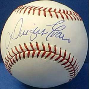  Dwight Evans Autographed Baseball