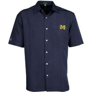   Navy Blue Prevail Short Sleeve Shirt:  Sports & Outdoors