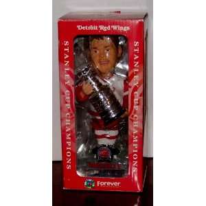  Luc Robitaille Bobble Head Detriot Red Wings Everything 