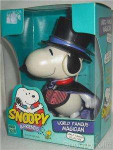 WORLD FAMOUS SNOOPY AS MAGICIAN  