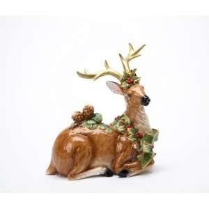   with Large Antlers and Pine Cones & Holly Figurine: Home & Kitchen