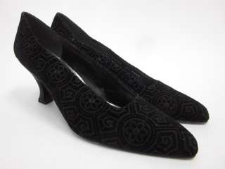 STUART Black Embroidered Heels Pumps Shoes Sz 8.5 AAAA  