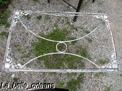 CHARMING FRENCH WROUGHT IRON GARDEN TABLE LARGE. LOOK  