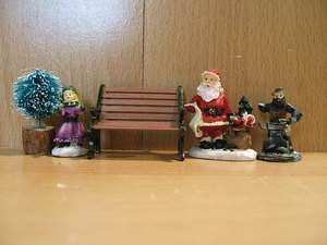   Christmas Villiage Set People Figurines Little taller than 1 Inch    F
