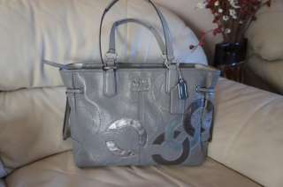 NWT 18964 Coach Chelsea Inlaid Leather Charlie Tote Grays Metalic 