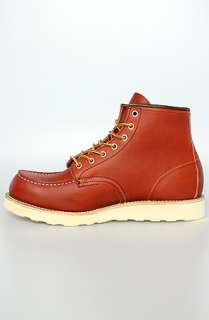 Red Wing The 8131 Classic Moc Boot in Oro Russet Portage Leather 