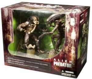 McFarlane Alien vs Predator Deluxe Figure Box Set  