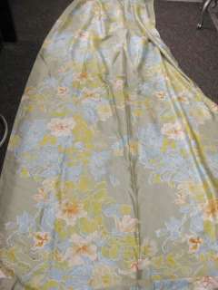 one drape included cotton linen rayon blend I believe 46 x 100 not 