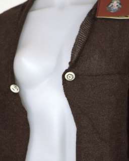 Cardigan a maglie larghe con particolare composizione. Sul dietro 