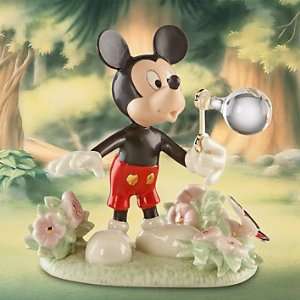  Lenox Disney Mickeys Backyard Bubbles Figurine 